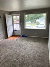 609 E Euclid Ave, Unit Euclid in Spokane, WA - Foto de edificio - Building Photo