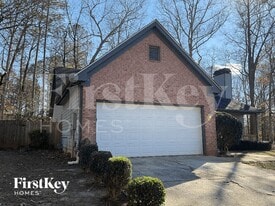 4975 Wedgewood Pl in Stone Mountain, GA - Building Photo