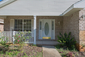 903 Lajolla Ln in Mary Esther, FL - Building Photo - Building Photo