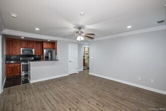 1104 Vista View Dr in Farmingville, NY - Building Photo - Building Photo