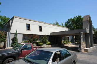 Six Thousand Penn in Oklahoma City, OK - Foto de edificio - Building Photo