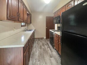 2300 Elmer Dr NE in Grand Rapids, MI - Building Photo - Building Photo