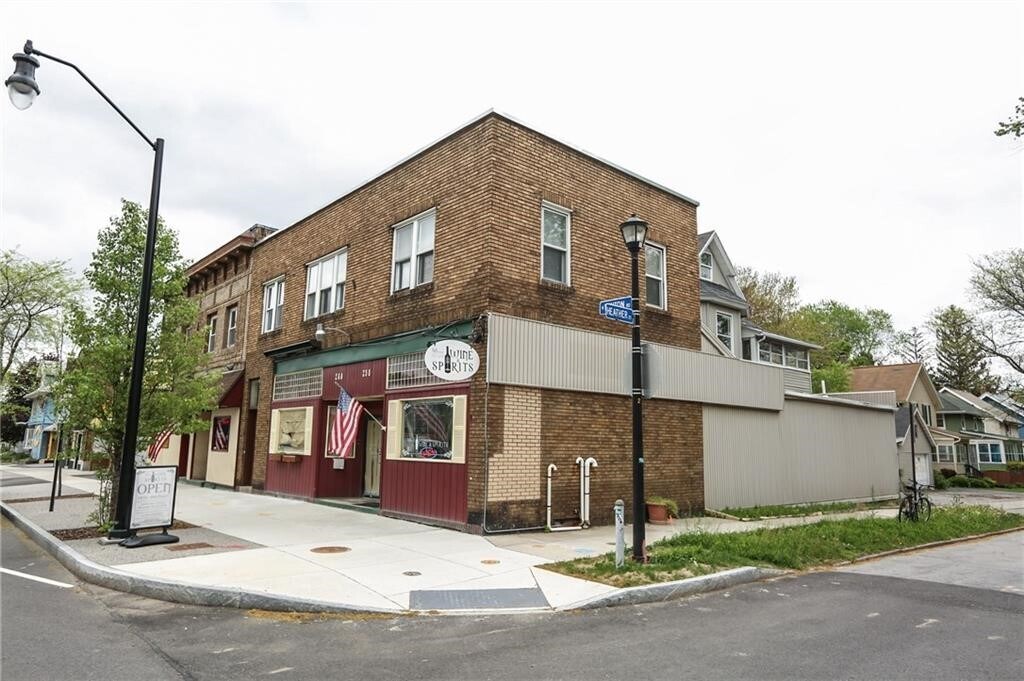 266 Winton Rd in Rochester, NY - Building Photo