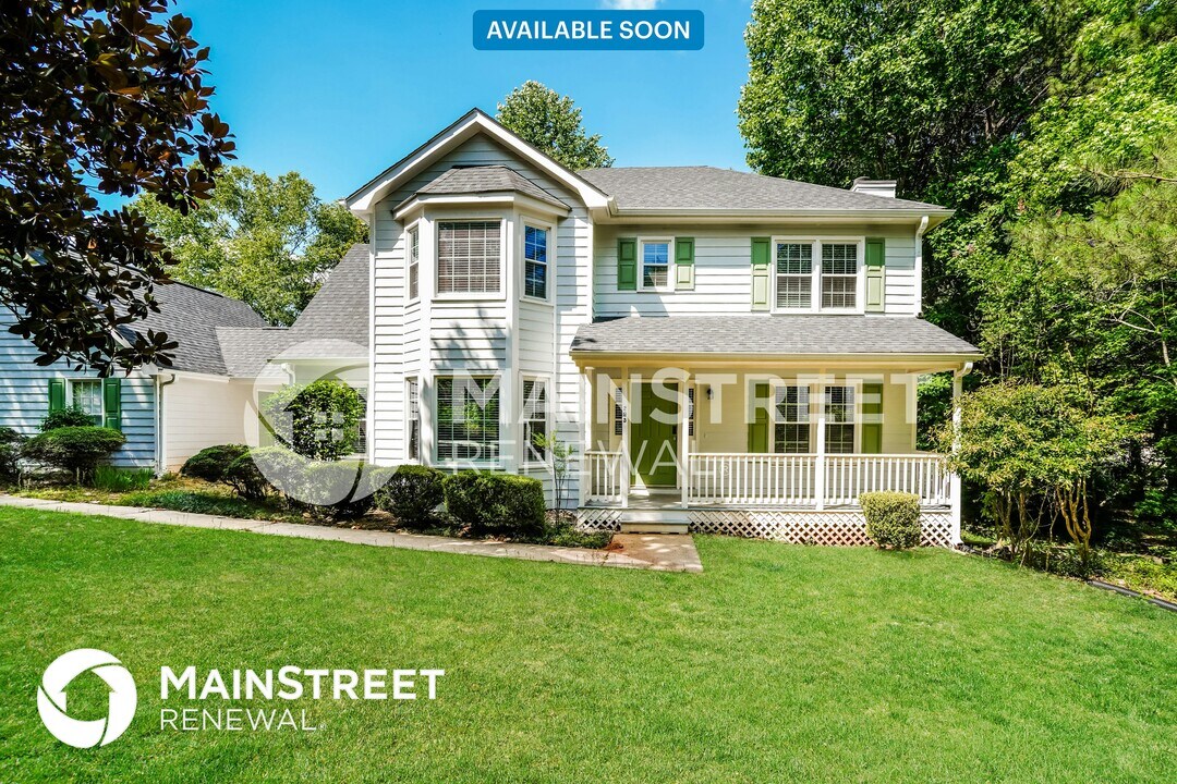 295 Greenfield Cir in Fayetteville, GA - Building Photo