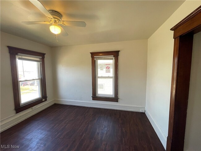 property at 512 Shorb Ave NW