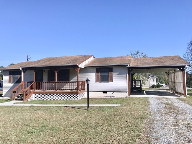 property at 1000 Chaptico Rd