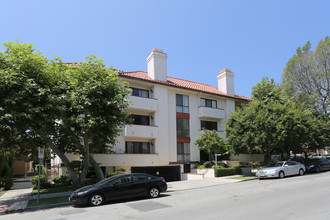 1525 Selby Ave in Los Angeles, CA - Building Photo - Primary Photo