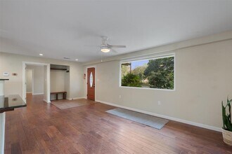 6202 Hillston Dr in Austin, TX - Building Photo - Building Photo