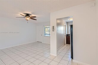 1425 Arthur St in Hollywood, FL - Building Photo - Building Photo