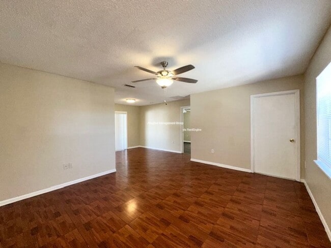 564 Eagle Ct in Kissimmee, FL - Building Photo - Building Photo