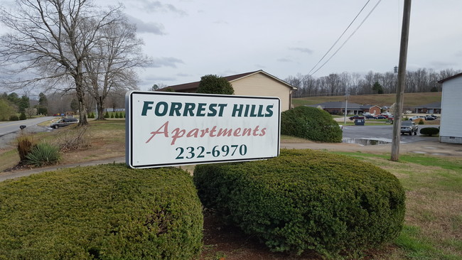 Forrest Hills Apartments