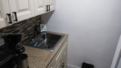 328 Georgia St in Hollywood, FL - Building Photo - Building Photo