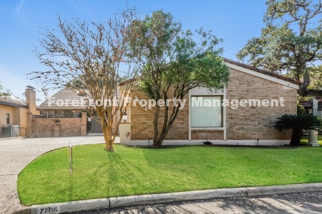 7706 Terra Mnr in Fair Oaks Ranch, TX - Foto de edificio - Building Photo