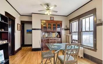 3951 42nd Ave S in Minneapolis, MN - Building Photo - Building Photo