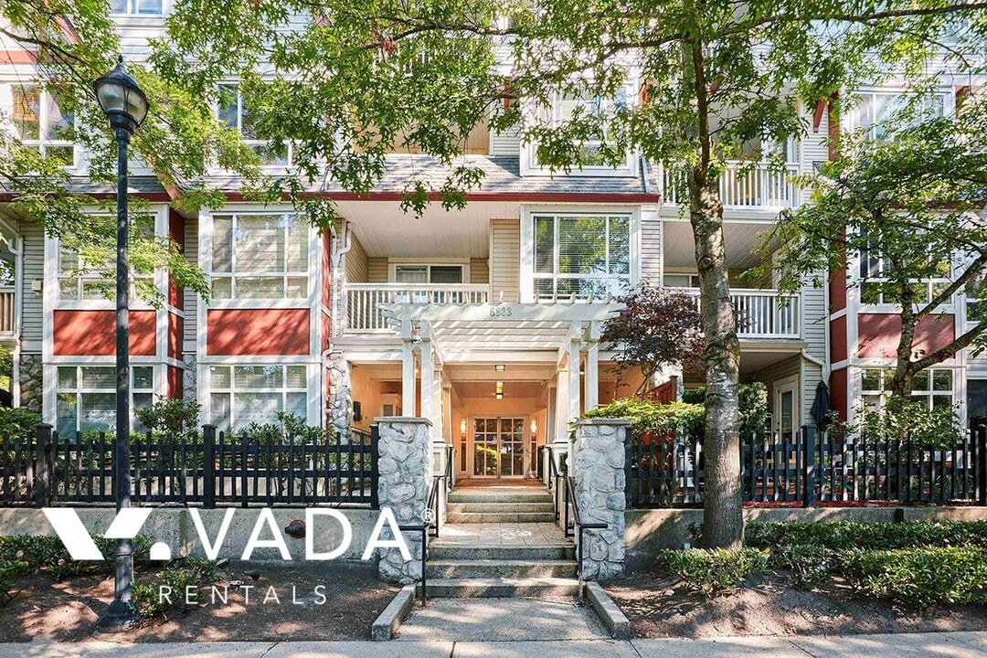 6833 Village Green in Burnaby, BC - Building Photo