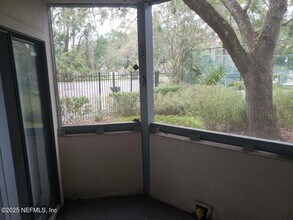 5615 San Juan Ave in Jacksonville, FL - Building Photo - Building Photo