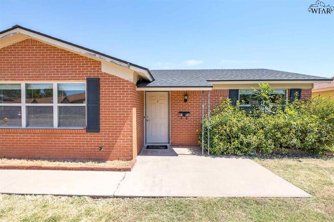 4115 Lenore Dr in Wichita Falls, TX - Foto de edificio - Building Photo