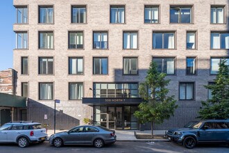 N7 Williamsburg in Brooklyn, NY - Foto de edificio - Building Photo