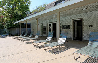 Sycamore Green Apartments in Concord, CA - Building Photo - Building Photo