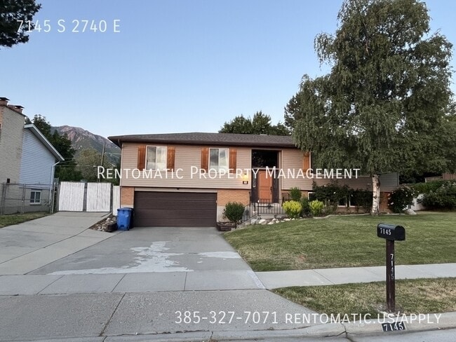 7145 S 2740 E in Cottonwood Heights, UT - Building Photo - Building Photo