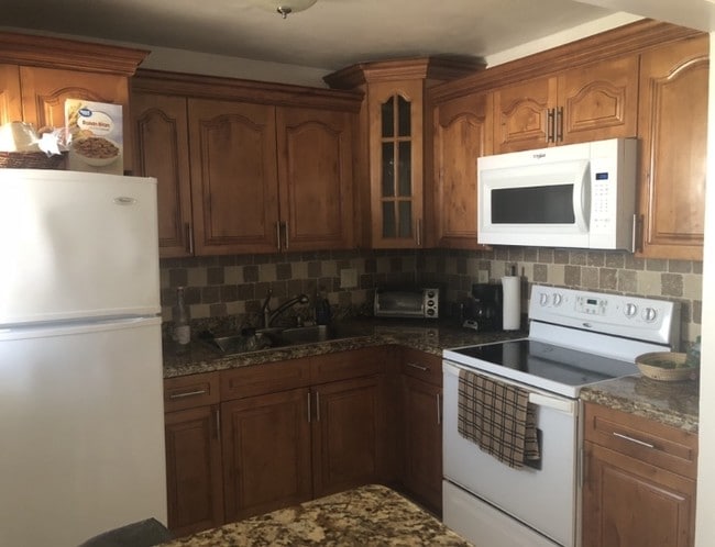 700 Layne Blvd, Unit 309