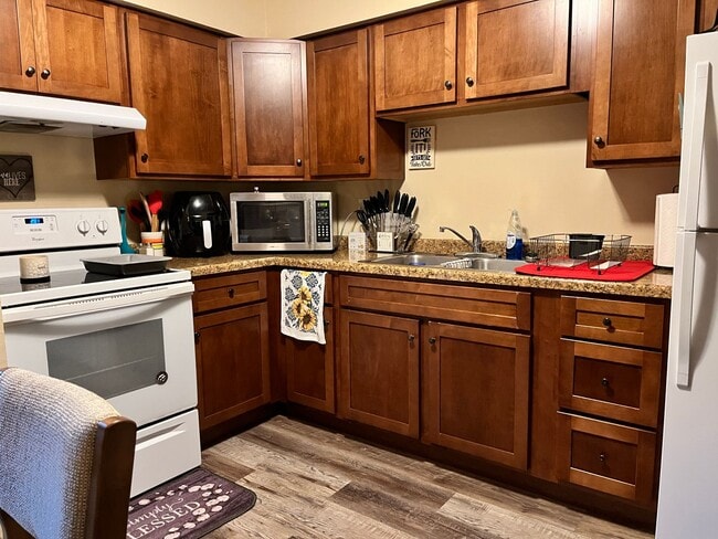 property at 532 E Bronson Rd
