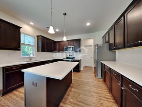 1155 Alice Smalls Rd in Mount Pleasant, SC - Building Photo - Building Photo