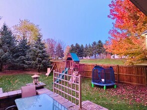 2489 Schneider Ct in Chaska, MN - Building Photo - Building Photo