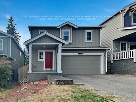 2014 201st St E in Spanaway, WA - Building Photo