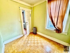 23 STREET in Queens, NY - Foto de edificio - Building Photo