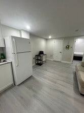 390 E 22nd St in Hamilton, ON - Building Photo - Building Photo