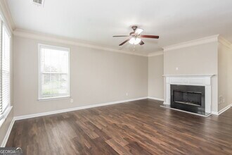 1201 Loowit Falls Ct in Braselton, GA - Foto de edificio - Building Photo