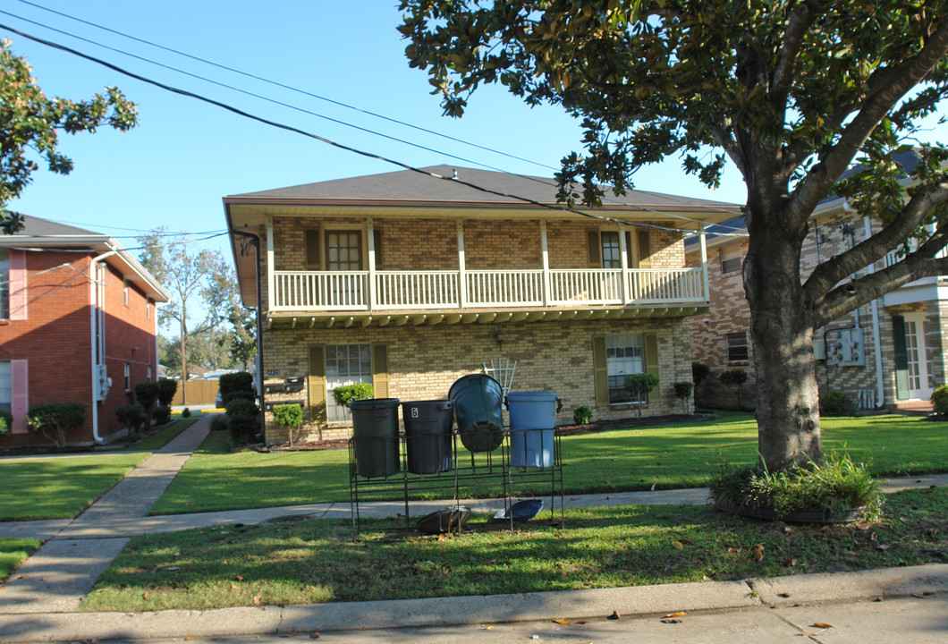 4425 Yale St in Metairie, LA - Building Photo