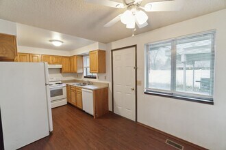7024 N Wiscomb St in Spokane, WA - Building Photo - Building Photo