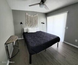 1411 Lake Park Blvd S in Carolina Beach, NC - Building Photo - Building Photo
