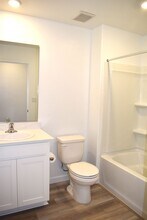 7472 Stellar Wy in Sacramento, CA - Building Photo - Building Photo