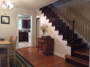 802 Gaskill Ave in Jeannette, PA - Building Photo - Building Photo