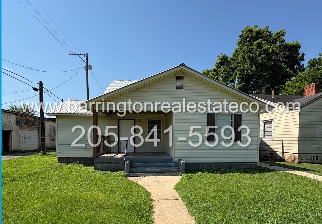 227 50th St in Fairfield, AL - Building Photo