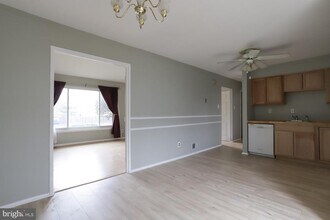 1940 Arrowood Dr in Bensalem, PA - Building Photo - Building Photo