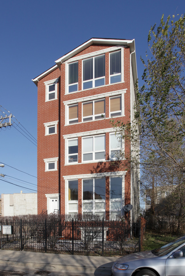 214 E 37th St in Chicago, IL - Building Photo - Building Photo