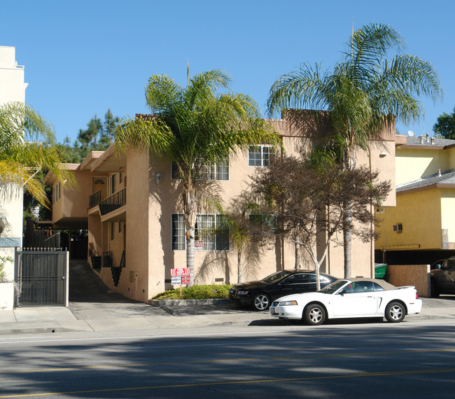 12331 Riverside Dr in North Hollywood, CA - Building Photo - Building Photo