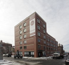 100 Congress St in Brooklyn, NY - Building Photo - Building Photo