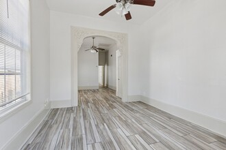 2013 Almonaster Ave in New Orleans, LA - Building Photo - Building Photo