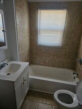 3223 Cleveland Ave in Kansas City, KS - Building Photo - Building Photo