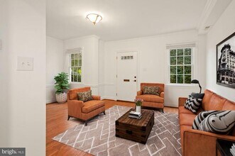 4416 Reservoir Rd NW in Washington, DC - Building Photo - Building Photo