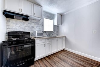 1209 Cabell St in Houston, TX - Building Photo - Building Photo