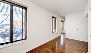 65 S 5th St, Unit 2B in Columbus, OH - Building Photo - Building Photo