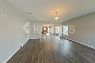 314 White Oak Cir in Lincoln, AL - Building Photo - Building Photo