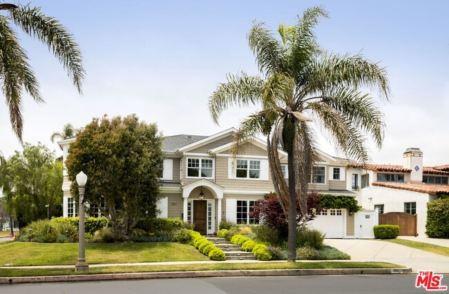 property at 501 Toyopa Dr