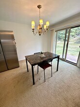 7351 Beacon Hill Dr in Pittsburgh, PA - Building Photo - Building Photo